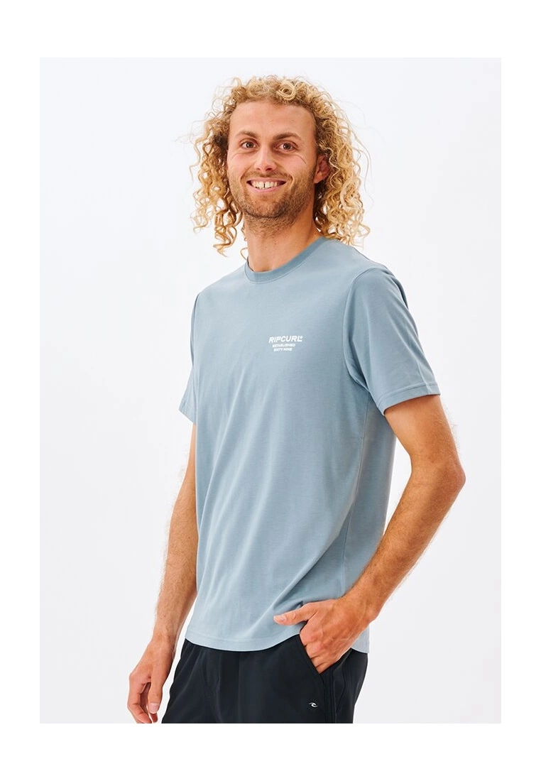 Rip Curl VaporCool Rogue Tee 4 Rip Curl VaporCool Rogue Tee - Image 4