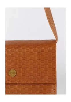 Rip Curl Wanderer Small Crossbody Bag -Rip Curl Sales rip curl 2475 0735426 3