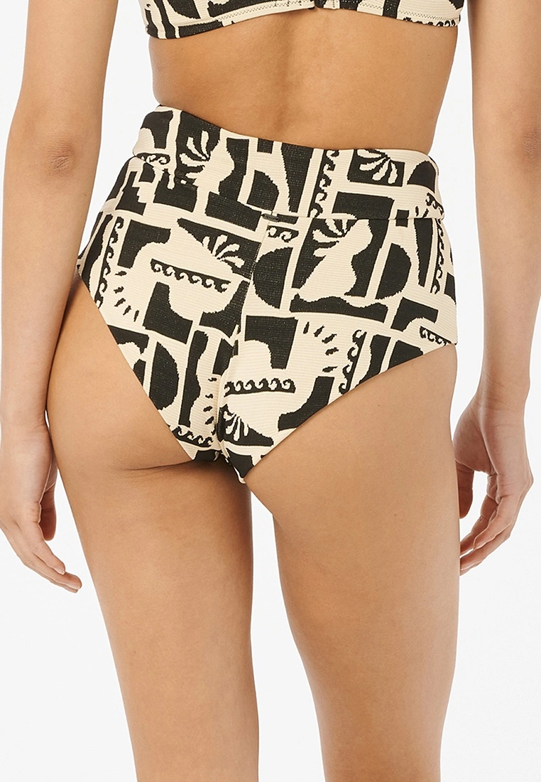 Rip Curl New Wave High Waist Cheeky Coverage Bikini Bottom 2 Rip Curl New Wave High Waist Cheeky Coverage Bikini Bottom - Image 2