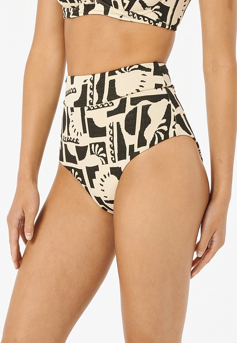 Rip Curl New Wave High Waist Cheeky Coverage Bikini Bottom 3 Rip Curl New Wave High Waist Cheeky Coverage Bikini Bottom - Image 3